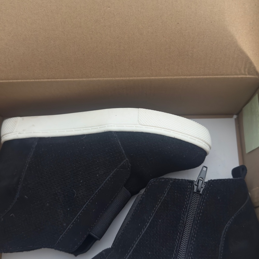 Steve Madden Black Suede Zip-Detail Slip-On Heel Sneakers with White Sole